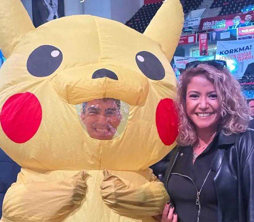 Antalyalı Pikachu CHP Kurultayı’nda 3